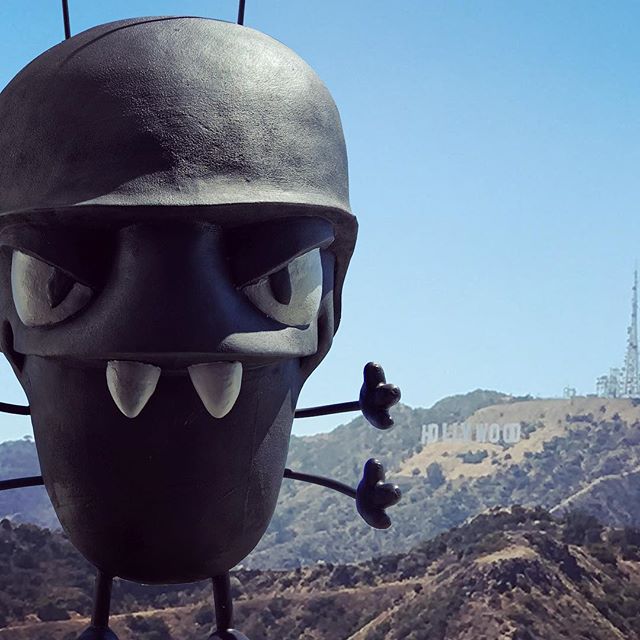Meanwhile in #losangeles 🐜 in #hollywood,